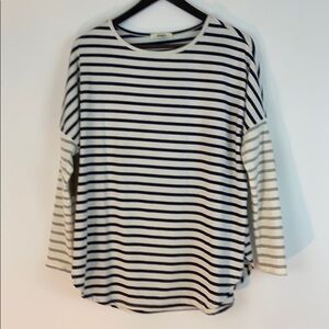 Eloges Women’s Black and White Striped Top Blouse